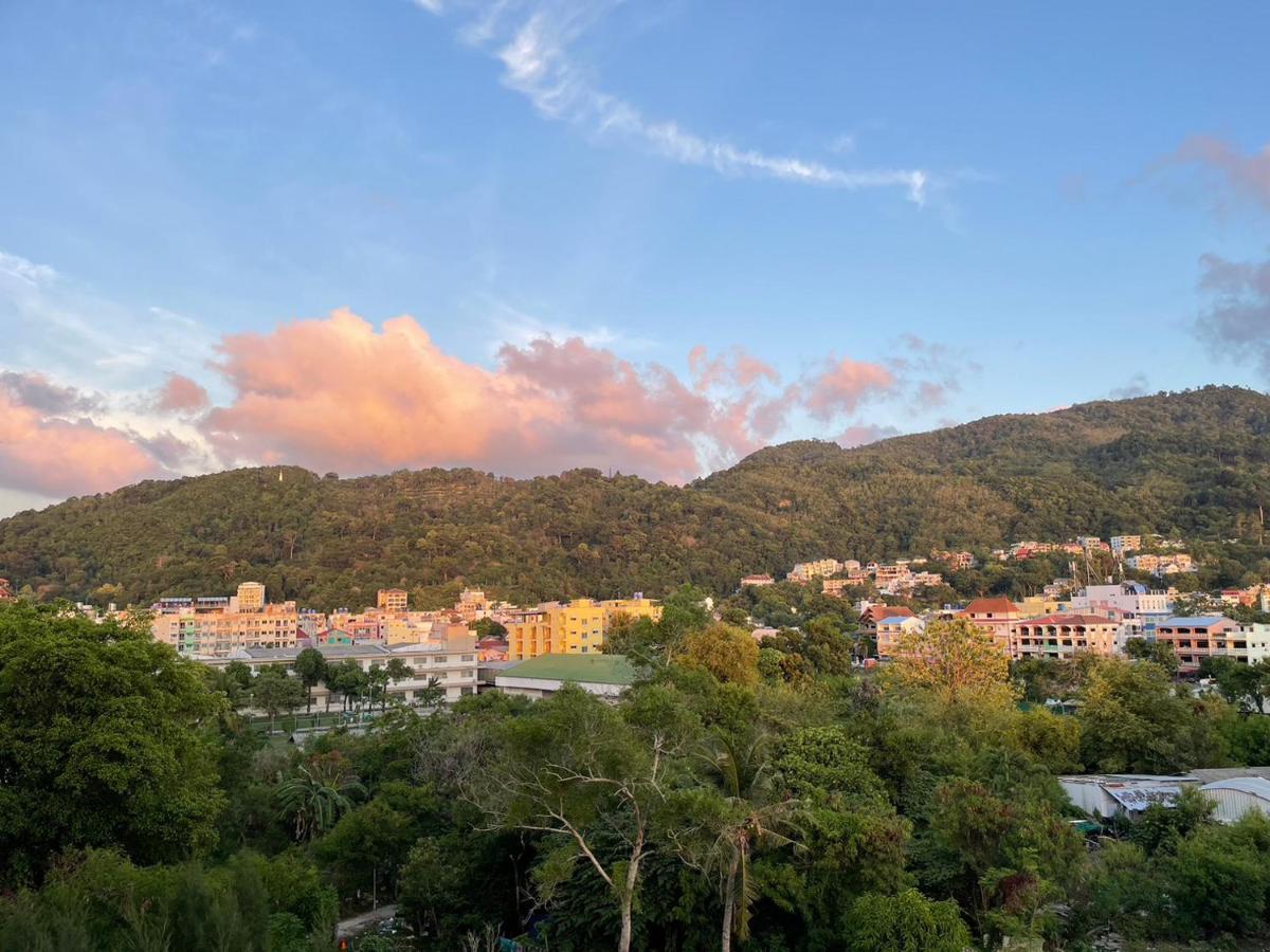 Baobab 호텔 Patong 외부 사진