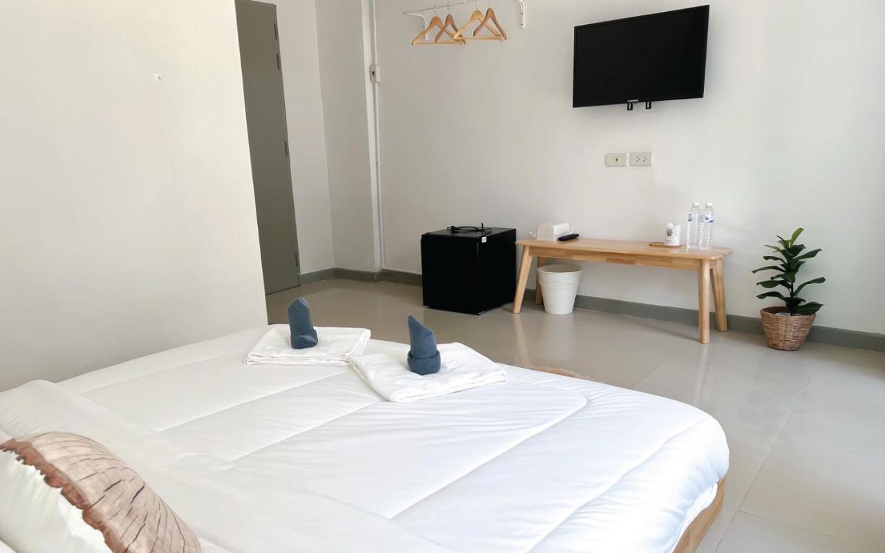 Baobab 호텔 Patong 외부 사진
